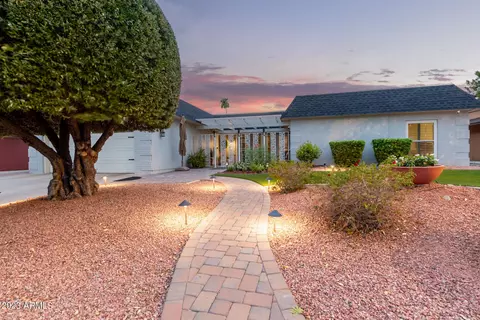 18830 N Palo Verde Dr, Sun City, AZ 85373