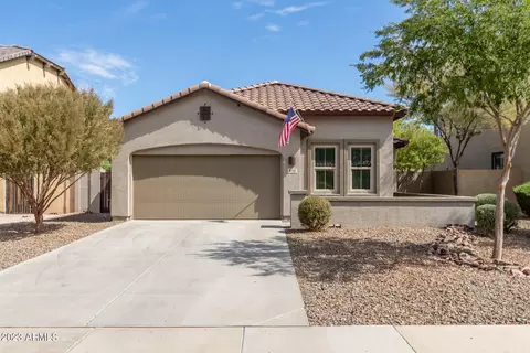 858 Euclid Ave, Gilbert, AZ 85297