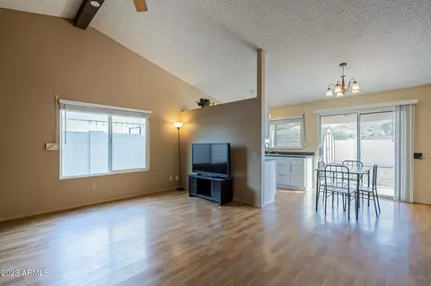 1845 E Sandra Ter, Phoenix, AZ 85022 photo 4