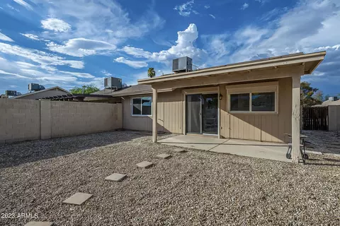 1845 E Sandra Ter, Phoenix, AZ 85022 photo 27