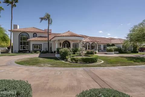 8185 E Alameda Rd, Scottsdale, AZ 85255