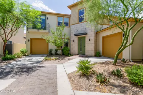 1555 E Ocotillo Rd #3, Phoenix, AZ 85014 photo 2