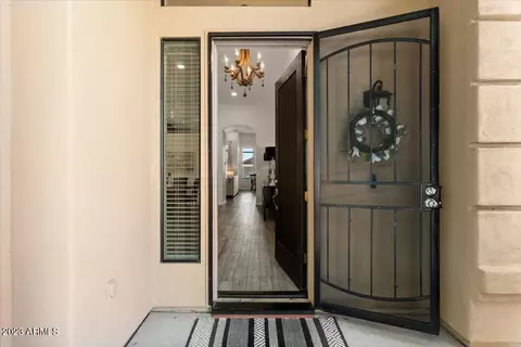 4919 E Hamblin Dr, Phoenix, AZ 85054 photo 2