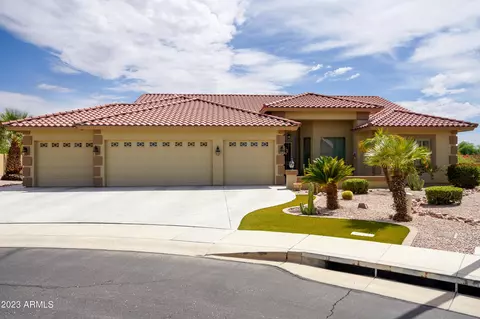 2761 S Royal Wood Cir, Mesa, AZ 85209