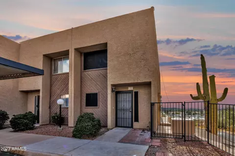 1601 W Sunnyside Dr #101, Phoenix, AZ 85029