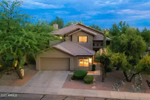 4353 E Lariat Ln, Phoenix, AZ 85050