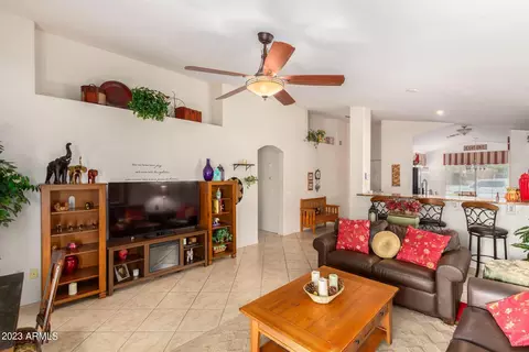 1705 E Horseshoe Ave, Gilbert, AZ 85296 photo 3