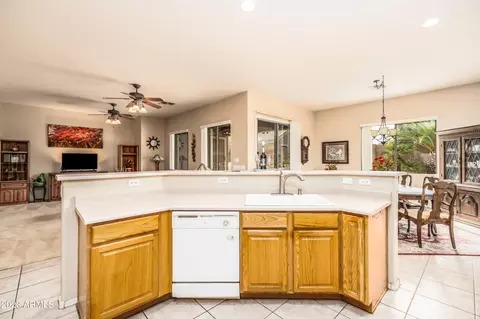 4311 E Sundance Ct, Gilbert, AZ 85297 photo 11