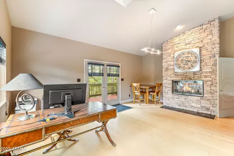 2403 Sprig Ln, Overgaard, AZ 85933 photo 17