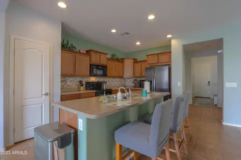 2123 S Colt Dr, Gilbert, AZ 85295 photo 17
