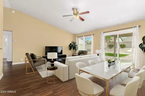 939 E Beverly Rd, Phoenix, AZ 85042 photo 6