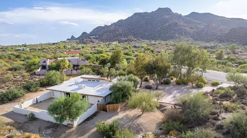 36801 N Tom Darlington Dr, Carefree, AZ 85377
