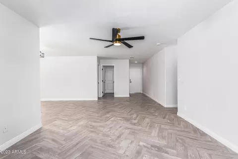 2127 W Roeser Rd, Phoenix, AZ 85041 photo 8