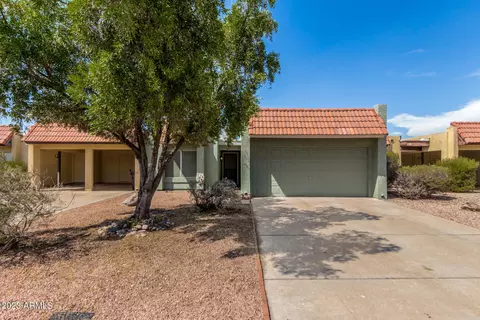 742 W Duke Dr, Tempe, AZ 85283