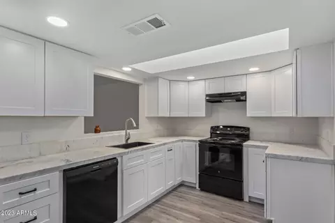 5334 S Farmer Ave, Tempe, AZ 85283 photo 14