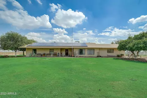 6707 N Alsup Rd, Litchfield Park, AZ 85340
