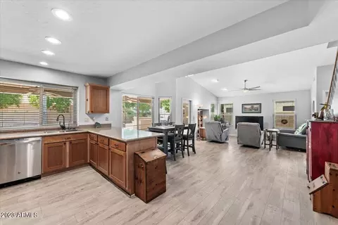 2549 E Nance St, Mesa, AZ 85213 photo 8
