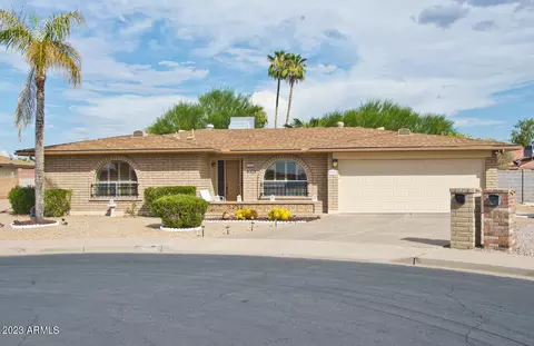 927 S Portland Cir, Mesa, AZ 85206
