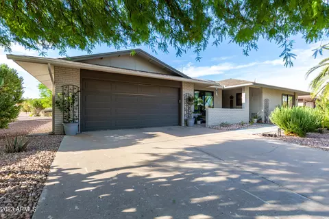 17618 N Buntline Dr, Sun City West, AZ 85375