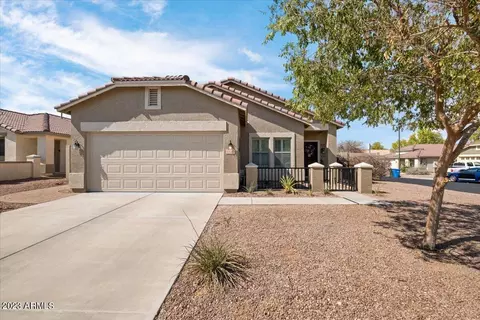 1130 E Milada Dr, Phoenix, AZ 85042
