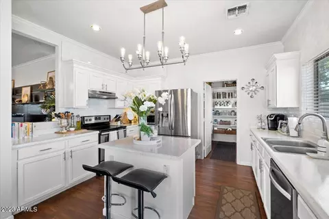 1130 E Milada Dr, Phoenix, AZ 85042 photo 9