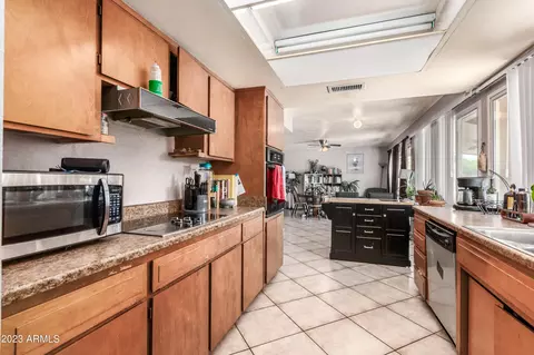 631 E Manhatton Dr, Tempe, AZ 85282 photo 14