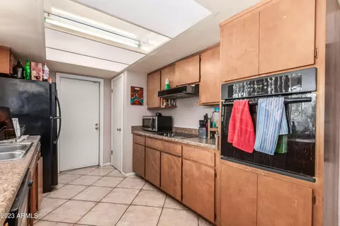 631 E Manhatton Dr, Tempe, AZ 85282 photo 12