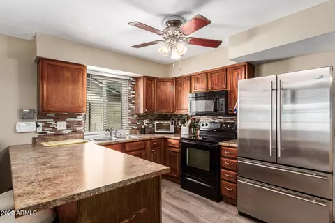 4021 E Maldonado Dr, Phoenix, AZ 85042 photo 14