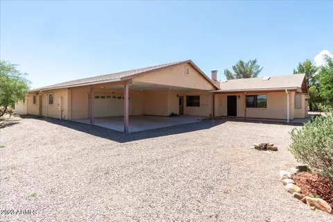 2352 N Arthur Ranch Rd, Huachuca City, AZ 85616