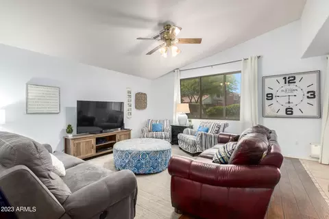 1551 E Orchid Ct #C, Gilbert, AZ 85296 photo 4