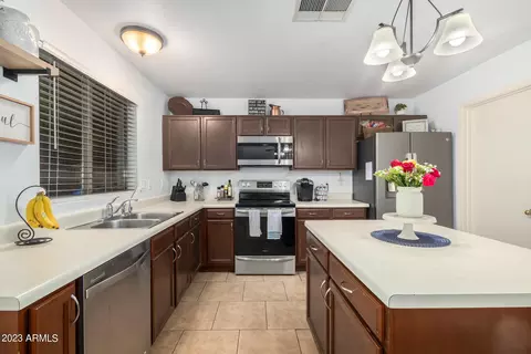 1551 E Orchid Ct #C, Gilbert, AZ 85296 photo 8