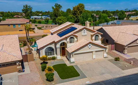 228 E Sagebrush St, Gilbert, AZ 85296 photo 4