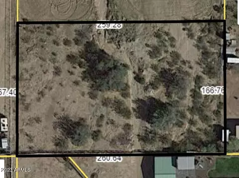 0 30490062e -- #-, Queen Creek, AZ 85142