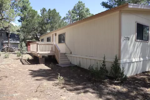2170 Western Star Dr, Overgaard, AZ 85933