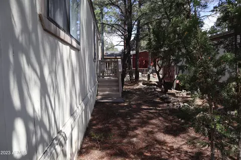 2170 Western Star Dr, Overgaard, AZ 85933 photo 27