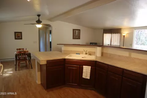 2170 Western Star Dr, Overgaard, AZ 85933 photo 9