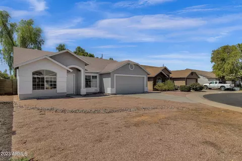 751 E Los Arboles Ct, Chandler, AZ 85225