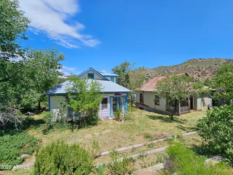 139 Higgins Hl, Bisbee, AZ 85603