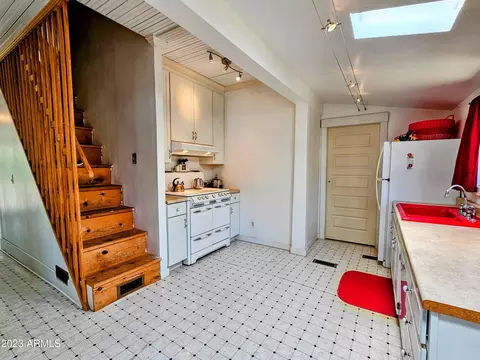 139 Higgins Hl, Bisbee, AZ 85603 photo 20