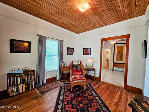 139 Higgins Hl, Bisbee, AZ 85603 photo 7