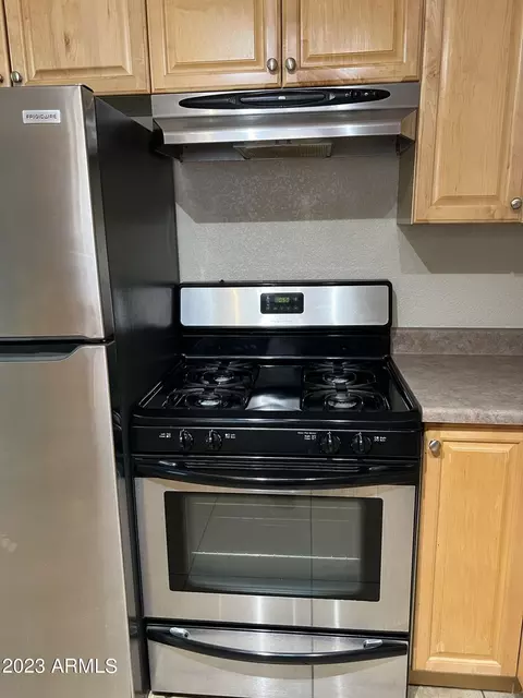 3244 E Hillery Dr, Phoenix, AZ 85032 photo 8