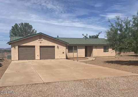4236 N Kings Hwy, Douglas, AZ 85607