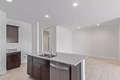 3210 W Shanley Ave, Apache Junction, AZ 85120 photo 14