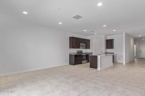 3210 W Shanley Ave, Apache Junction, AZ 85120 photo 9