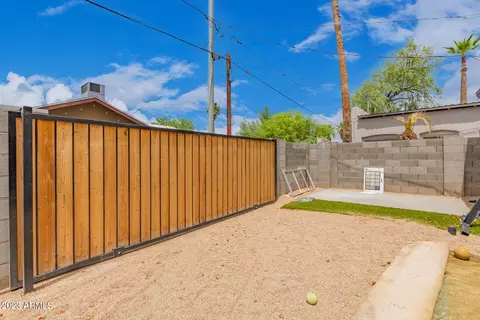 2042 N 11th St, Phoenix, AZ 85006 photo 33