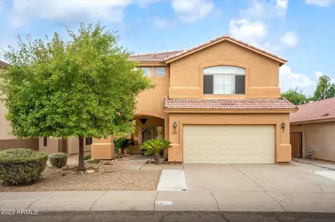 3837 W Villa Linda Dr, Glendale, AZ 85310