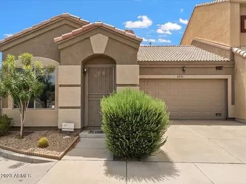 2733 E Schiliro Cir, Phoenix, AZ 85032