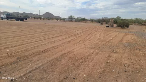 52807 W Hawkins Rd #21, Maricopa, AZ 85139