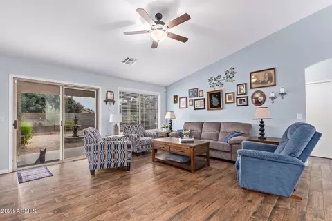 11017 E Diamond Ave, Mesa, AZ 85208 photo 9