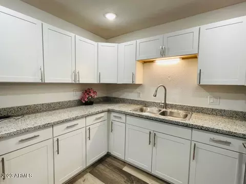 4544 N 48th Dr, Phoenix, AZ 85031 photo 10